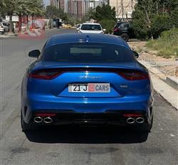 کیا ستینگەر